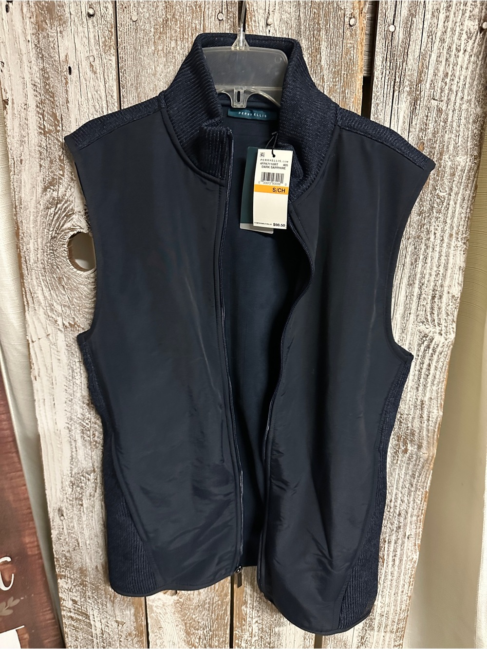Perry Ellis Men's Navy Quilted Front Zip Vest